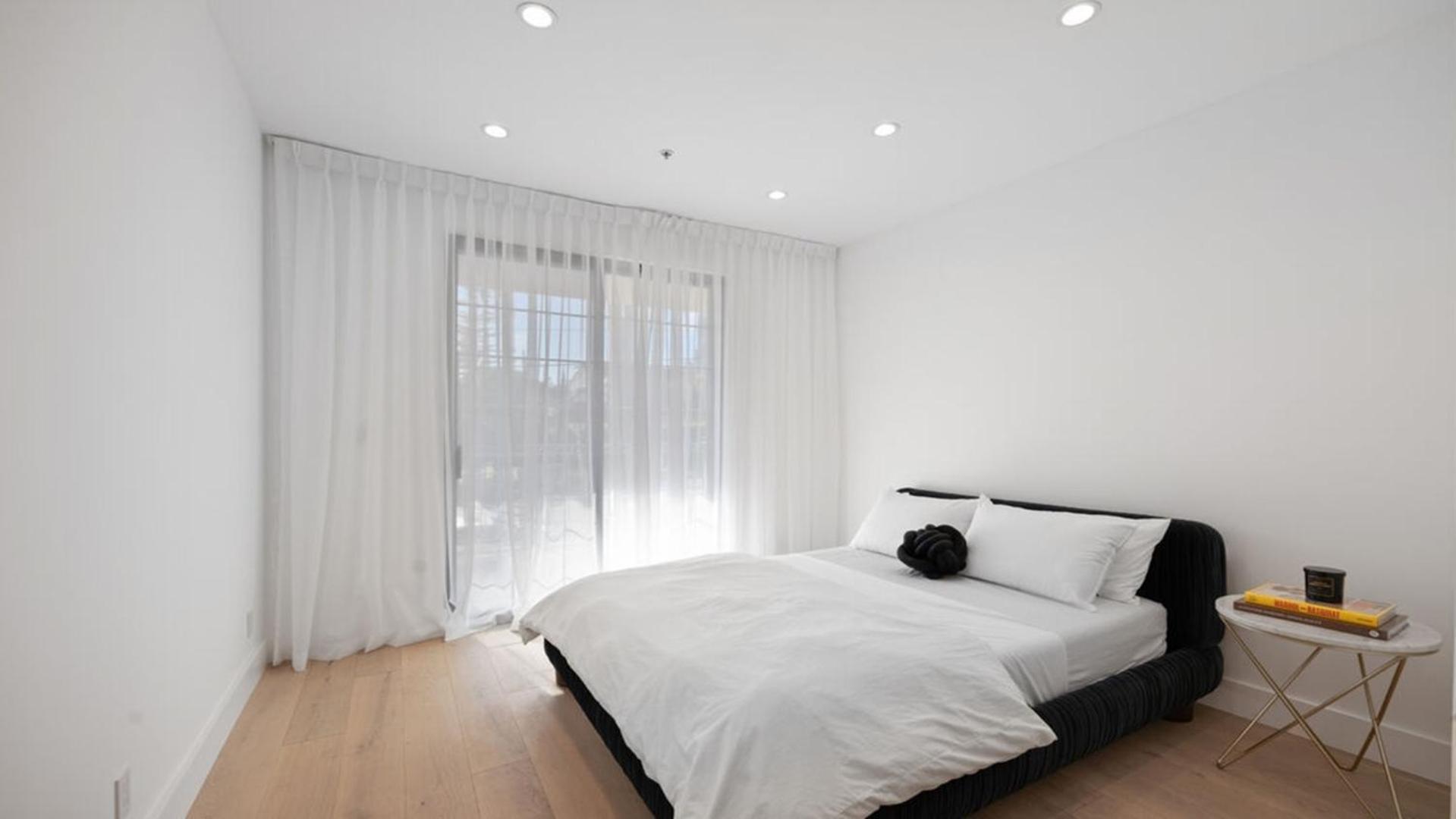 Appartamento Three Bedrooms Opulent Super Luxurious Town House *